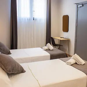 3* Guest house B4r Self Check In